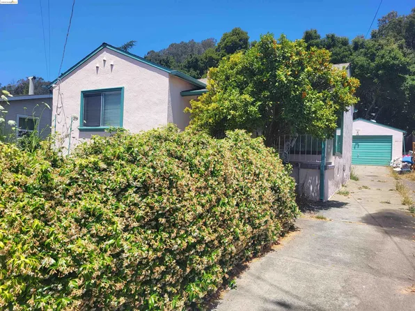6608 Sunnymere Ave, Oakland, CA 94605