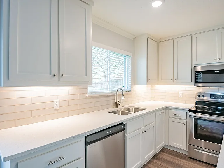 3462 Coronado Ct — Photo 15