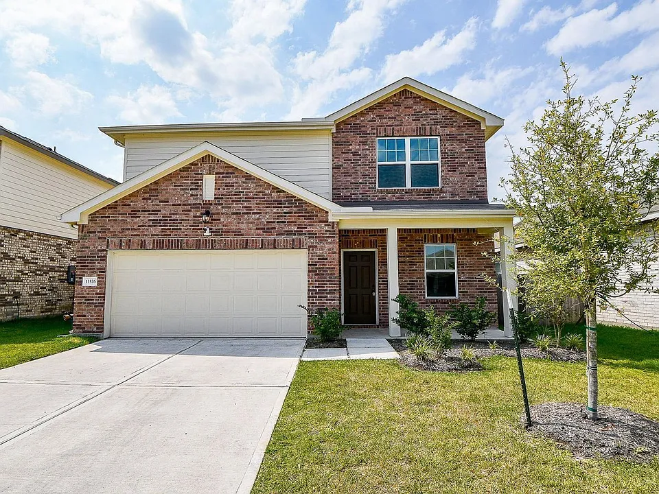 13526 Kinsman Rd