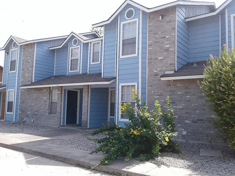 147 San Marcos Dr — Photo 2