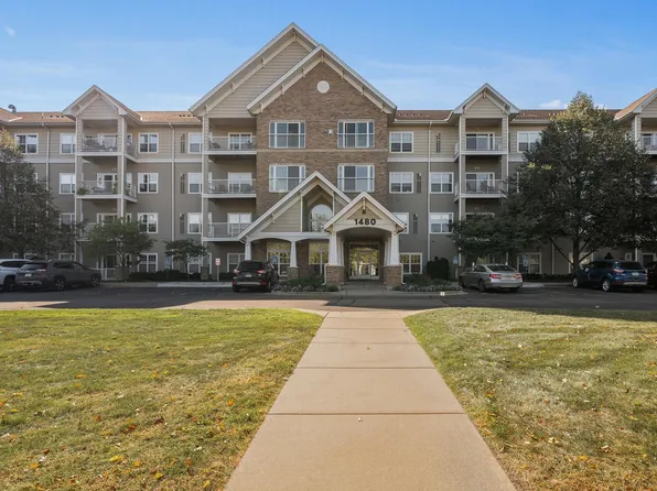 1480 Applewood Ct W Unit 327, Roseville, MN 55113
