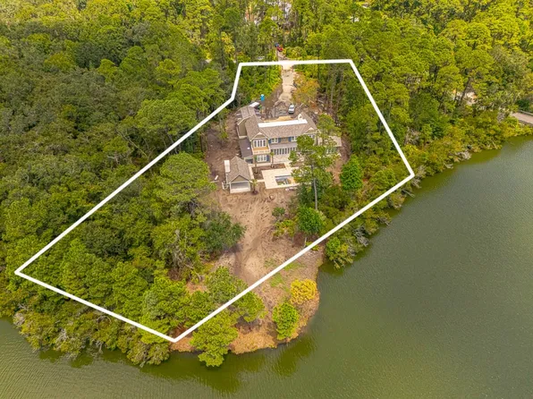 107 Saint Annies Ln, Saint Simons Island, GA 31522