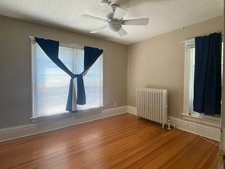 520 Church St — Photo 18
