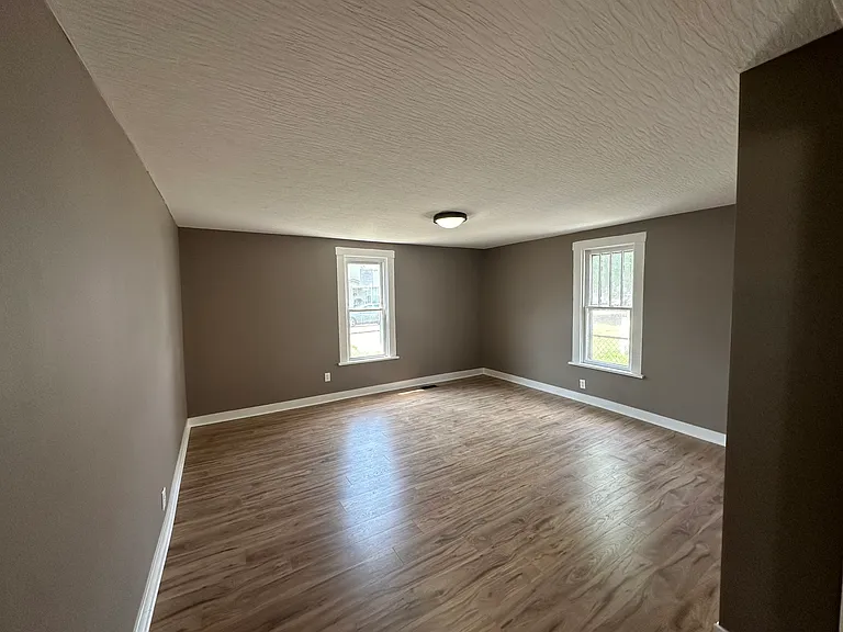 322 Wheat St — Photo 8