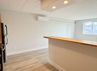 471 Tecumseh Rd W Unit 306, Windsor, ON N8X 1G8