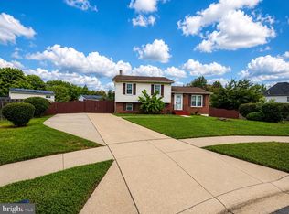 206 Mountain View Ct, Landover, MD 20785