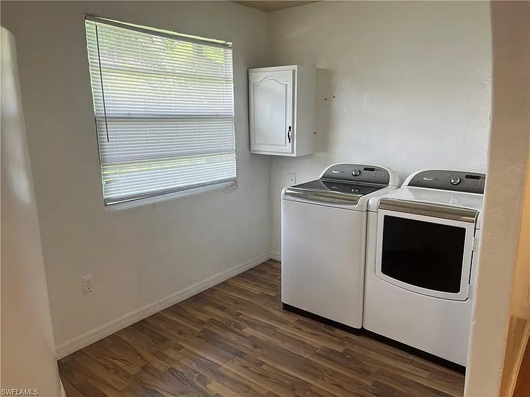 446 San Bernardino St — Photo 13
