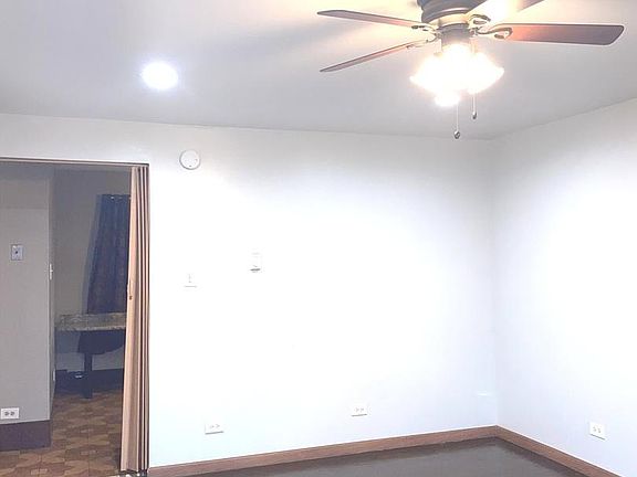 4th image of 1S220 Ardmore Ave