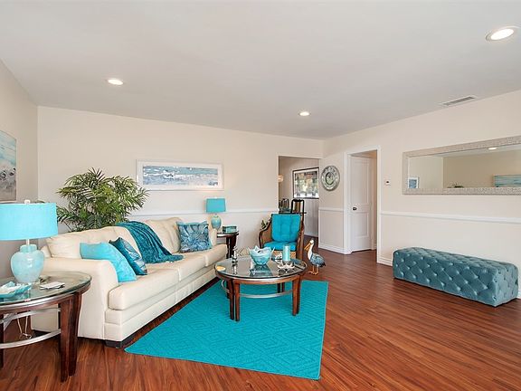 4th image of 1610 La Bonita Ct