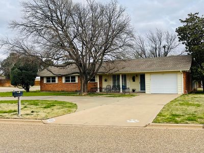 1020 Itasca St, Plainview, TX, 79072