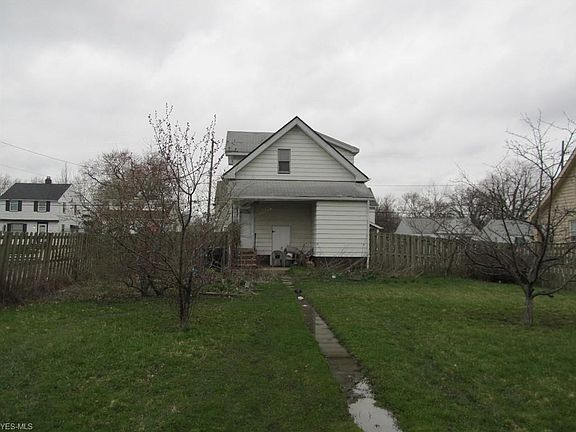 4th image of 12625 Kirton Ave