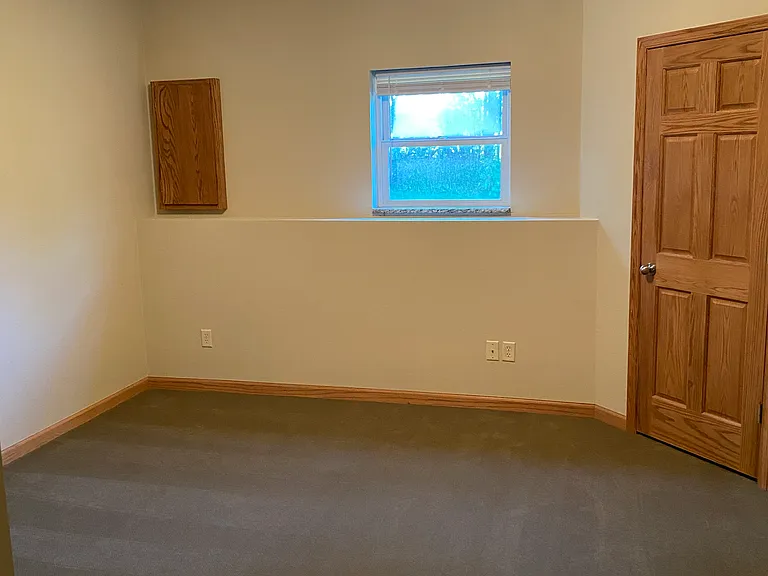 2425 Julianne St — Photo 12