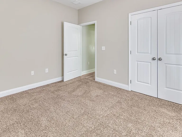2281 Tom St — Photo 22