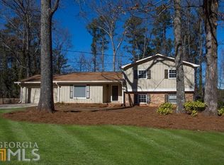 519 Wood Forest Ct, Marietta, GA 30066