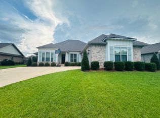 330 Garrison Blvd, Fairhope, AL 36532