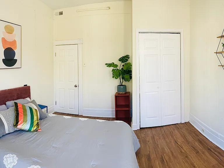 501 E 41st St #2F — Photo 7