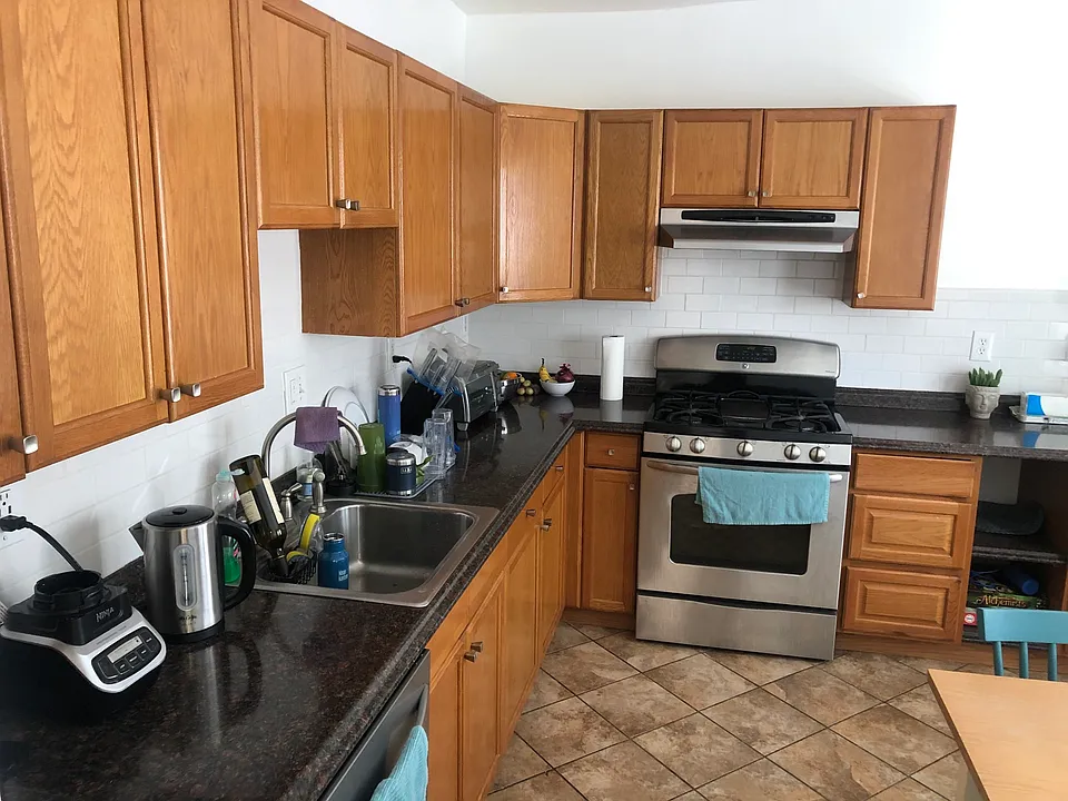 39 Union St #1