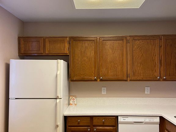 Kitchen - new fridge arriving next week