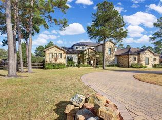 15 Royal King Rd, Tomball, TX 77377