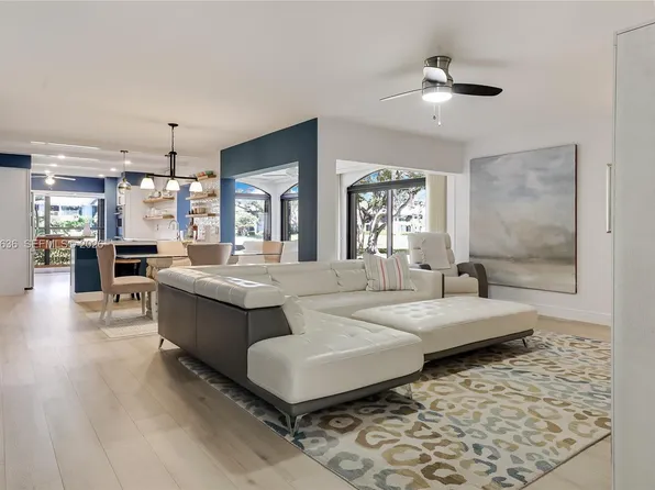 16671 Traders Xing N APT 121, Jupiter, FL 33477