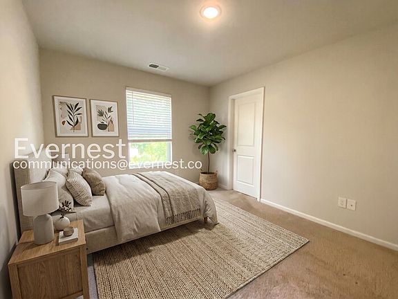 5th image of 4107 Olive St