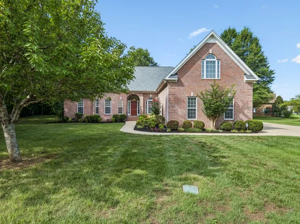 2204 Higgins Ln, Murfreesboro, TN 37130