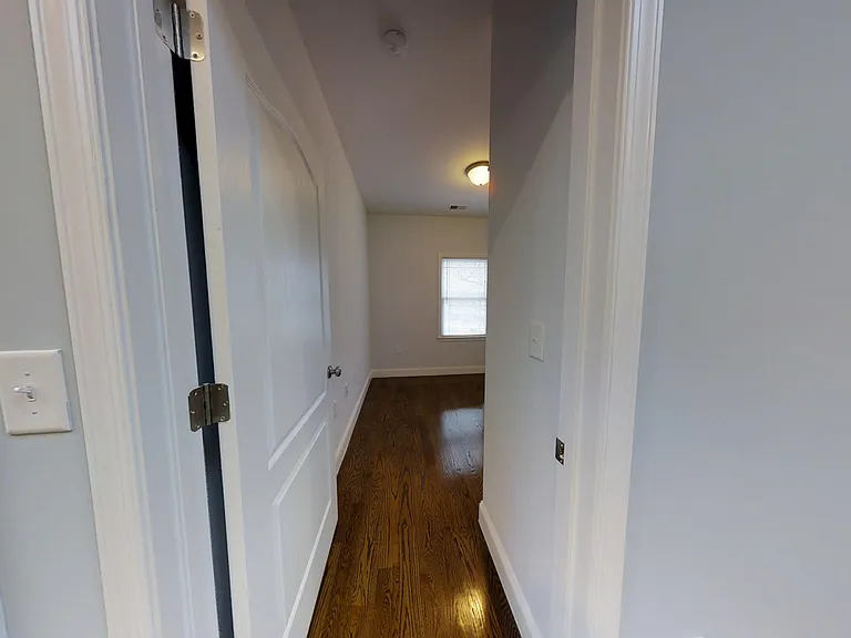 7 Nelson Ave #2 — Photo 7