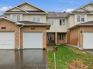 775 Nesting Way, Ottawa, ON K4A 3X6