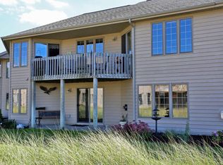 3438 Pigeon Hill Ct, Muskegon, MI 49441
