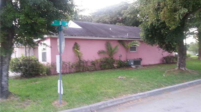 2nd image of 802 SW 9th St