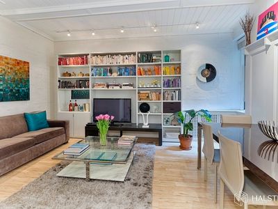 15 E 10th St APT 1E, New York, NY, 10003