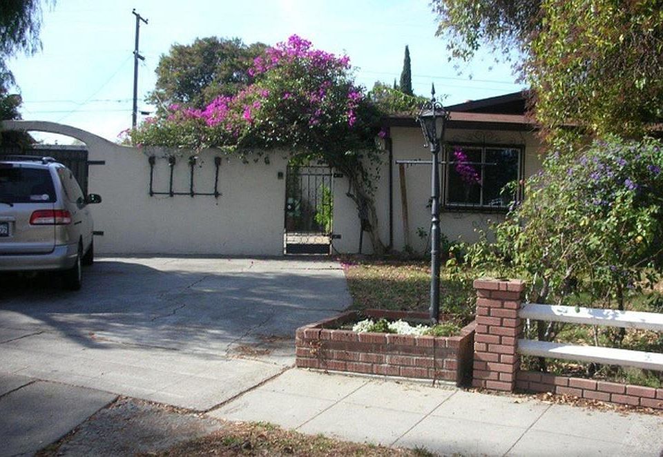 1st image of 1191 Lynn Ave