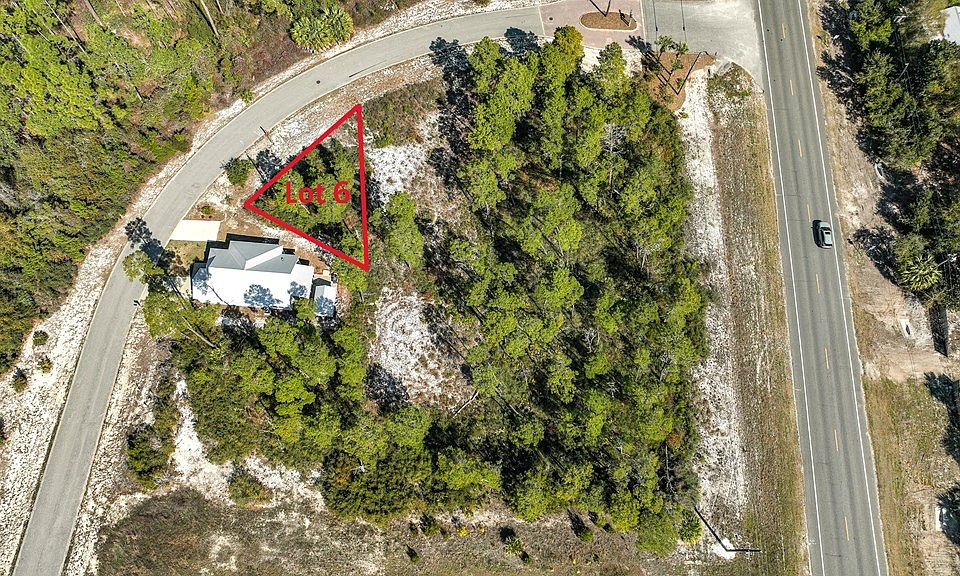 2nd image of 124 Plantation Dr