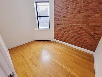 Rented by Brighton Management