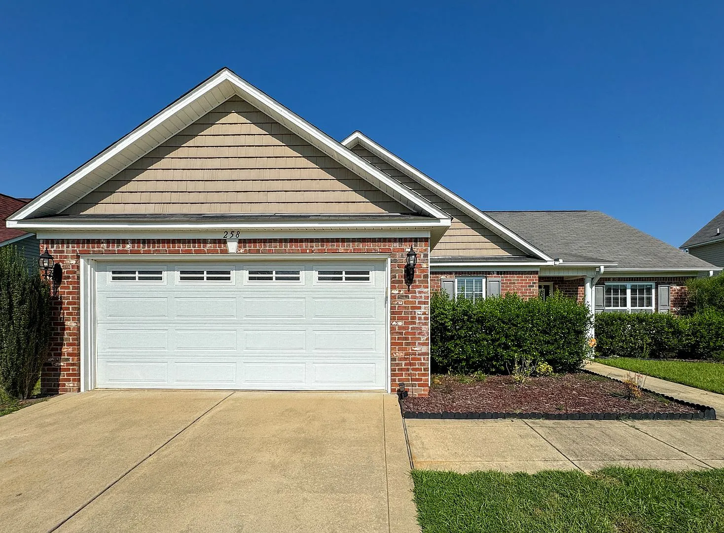 3 Bed 2 Bath Home in Westgate — Photo 1