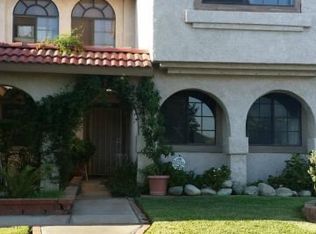 806 W El Molino St, Bloomington, CA 92316