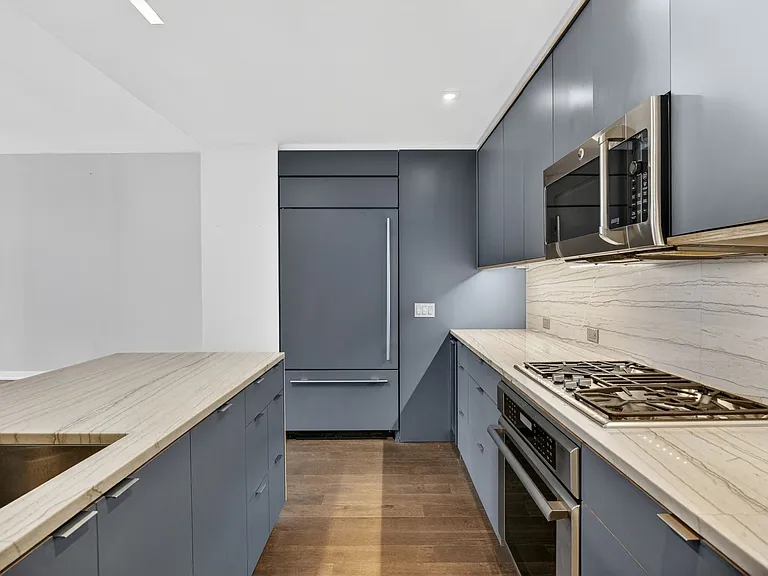 205 Water St #5C — Photo 3