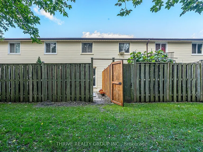1919 Trafalgar St #49 — Photo 18