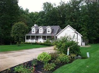 219 Skylane Dr, Northfield, OH 44067