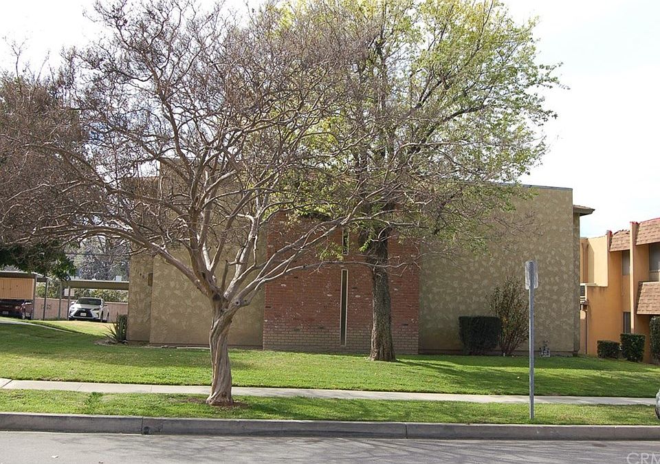 1st image of 11140 Poplar St