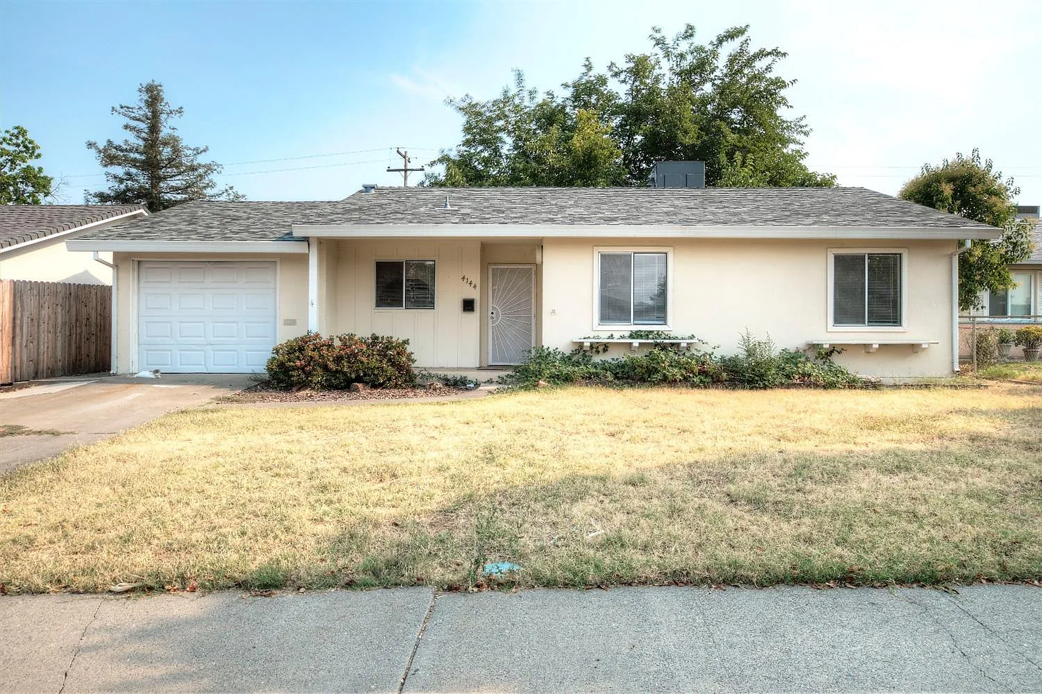 4144 Moriah Way photo 1