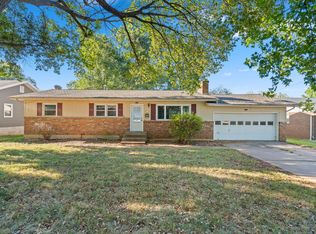 3138 W Crestview Street, Springfield, MO 65807