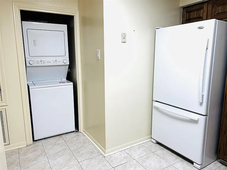 5200 Weslayan St #311 — Photo 12