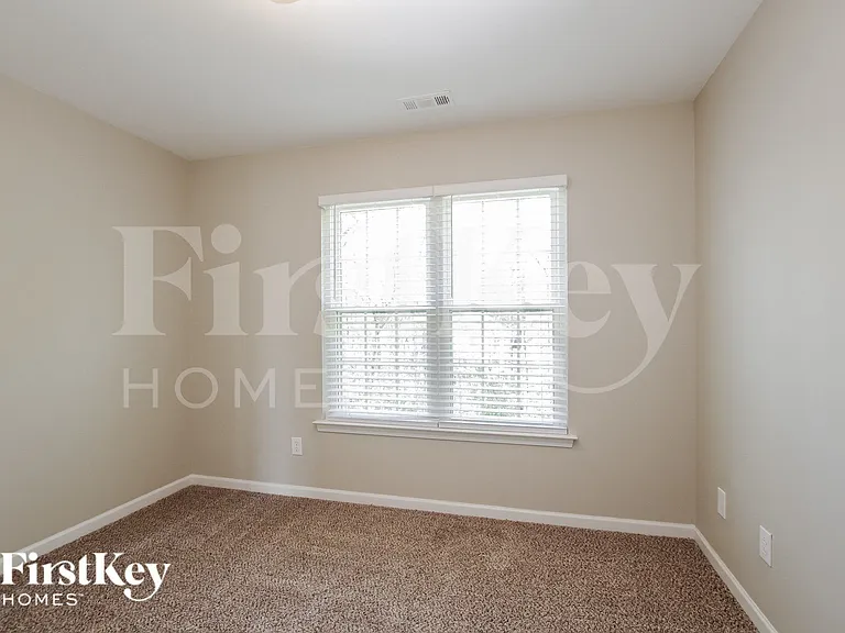 9201 Aloysia Ln — Photo 13