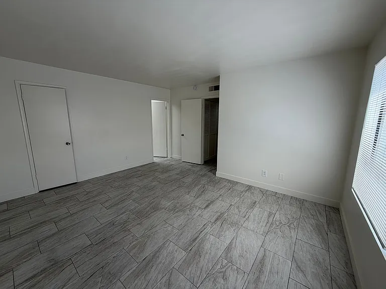 3118 Espanol Dr — Photo 8