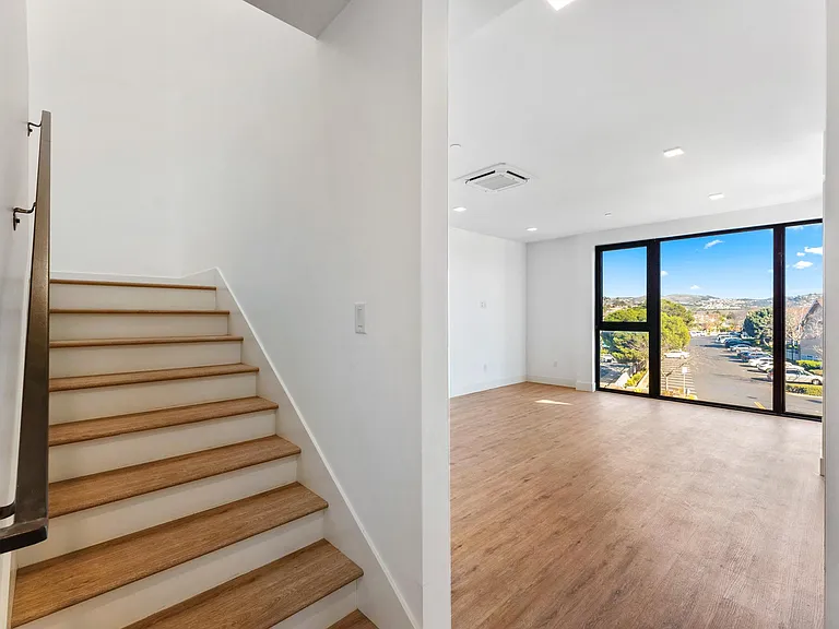 34177 Pacific Coast Hwy — Photo 25