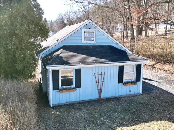 277 W 10th St, Elmira, NY 14903