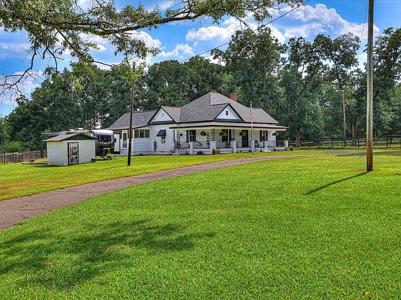 4th image of 1131 Highway 378 E