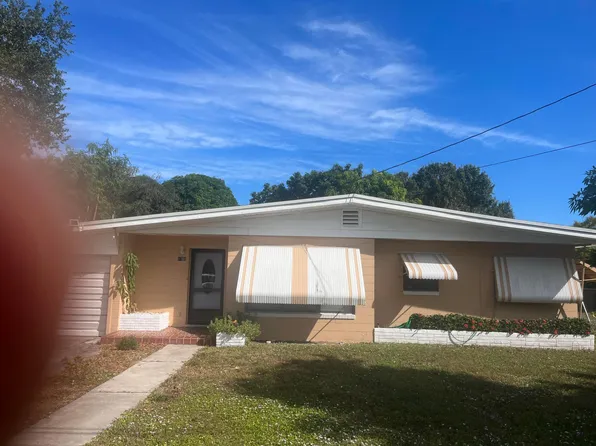 1706 S Colonial Road, Fort Pierce, FL 34950