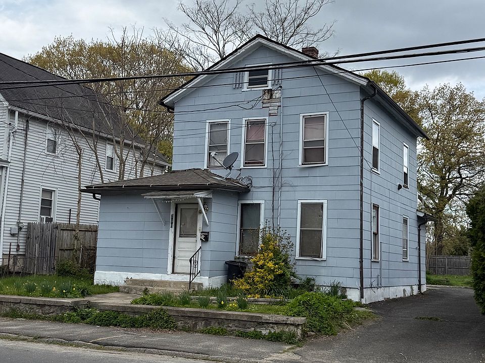 2nd image of 109 Edgewood Avenue
